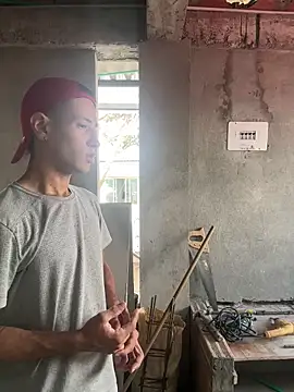 RetainedHound online show from November 15, 3:52 pm