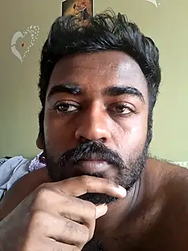 Snapshot of BlackHairy_man chatting on July 7, 3:53 am BlackHairy man online show from July 7, 3:53 am