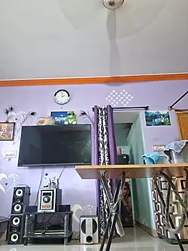 Snapshot of BlackHairy_man chatting on July 8, 8:30 am BlackHairy man online show from July 8, 8:30 am