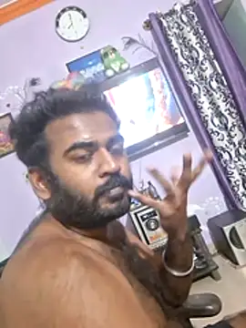 Snapshot of BlackHairy_man chatting on July 14, 2:34 pm BlackHairy man online show from July 14, 2:34 pm