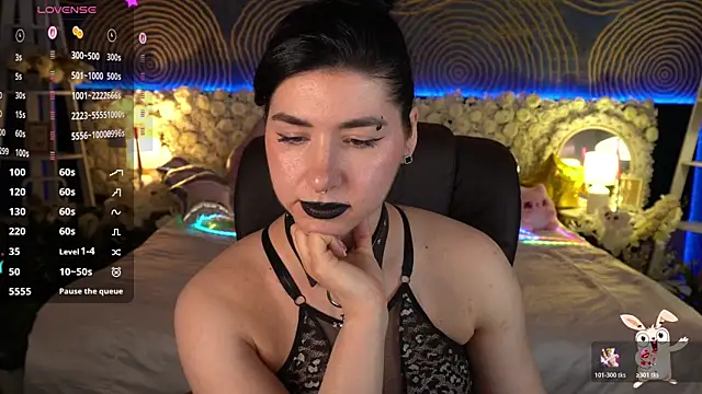 Snapshot of EmilyCandyy chatting on June 2, 6:26 am EmilyCandyy online show from June 2, 6:26 am