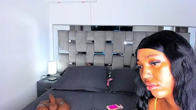Snapshot of Cammiila chatting on September 26, 10:52 am Cammiila online show from September 26, 10:52 am