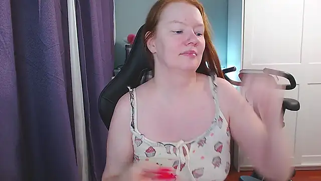 Lady Inari online show from November 9, 3:10 pm