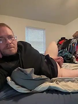 Snapshot of Germamamericanohio87 chatting on November 9, 8:07 pm Germamamericanohio87 online show from November 9, 8:07 pm