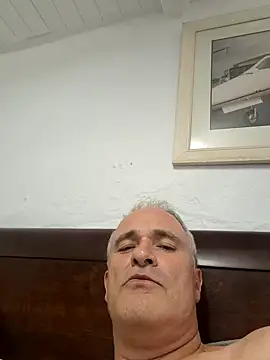 Snapshot of DrPenaltyXX chatting on December 17, 1:16 pm DrPenaltyXX online show from December 17, 1:16 pm