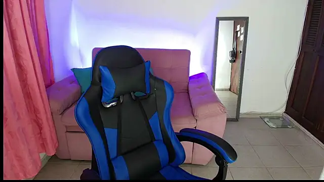 Julieta Sandia online show from November 23, 1:27 am