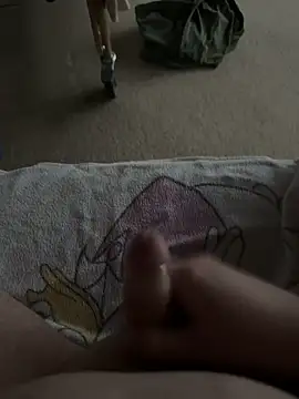 Snapshot of geilerboy2628 chatting on December 20, 9:27 am geilerboy2628 online show from December 20, 9:27 am