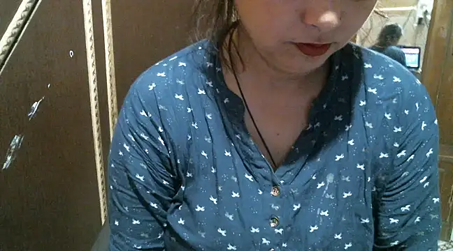 UrsMansi online show from March 13, 1:32 am