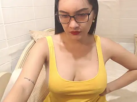 Snapshot of adorabletrans69xx chatting on July 6, 6:32 pm adorabletrans69xx online show from July 6, 6:32 pm