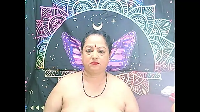 Snapshot of matureindian chatting on August 4, 4:42 pm matureindian online show from August 4, 4:42 pm