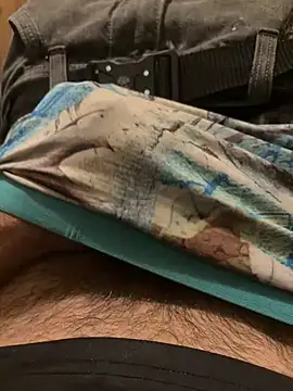 mikeylong online show from February 13, 4:14 pm