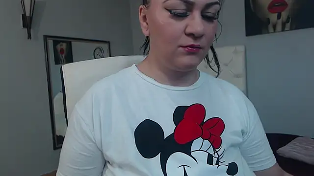Snapshot of ClaraJoyFG chatting on October 6, 10:40 pm ClaraJoyFG online show from October 6, 10:40 pm