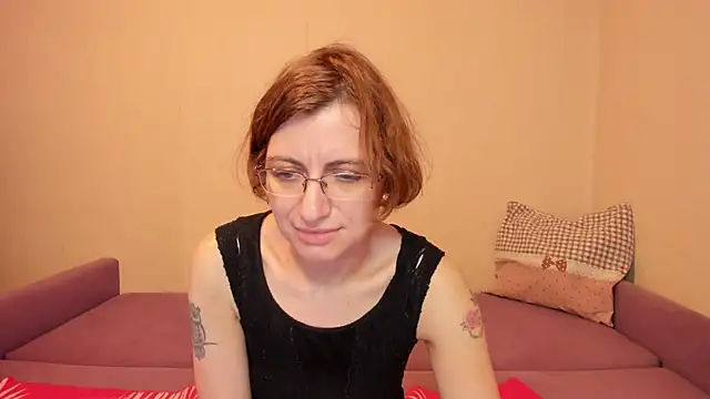 MarilynDream online show from October 27, 10:25 pm