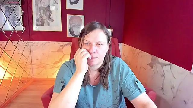 KellyPerfection online show from May 28, 12:24 pm