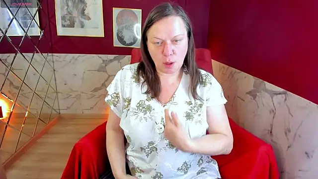 KellyPerfection online show from June 4, 5:24 am