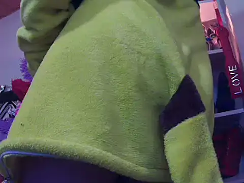 pamelasophia19 online show from January 4, 3:50 am