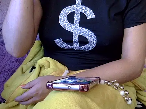 pamelasophia19 online show from July 11, 3:37 pm
