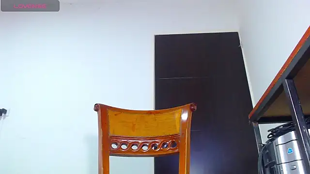 Snapshot of ashelymalefica chatting on May 22, 7:52 pm ashelymalefica online show from May 22, 7:52 pm