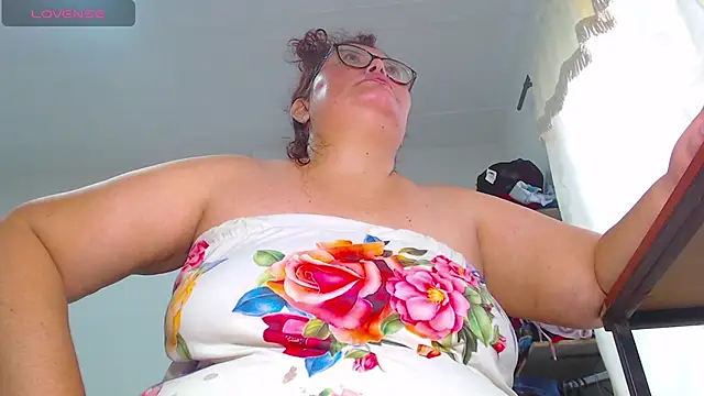 Snapshot of ashelymalefica chatting on June 11, 7:56 pm ashelymalefica online show from June 11, 7:56 pm