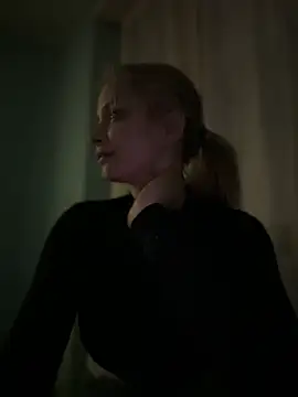 AnastasiaAniess online show from February 4, 9:41 pm