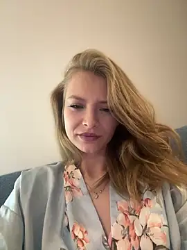 AnastasiaAniess online show from February 21, 8:49 pm