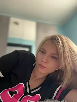 AnastasiaAniess online show from March 17, 10:29 am