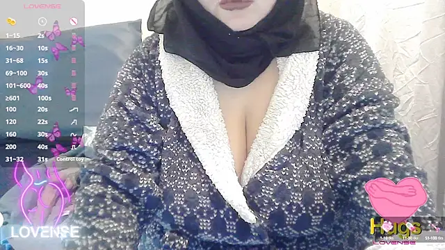 Snapshot of tatli_bela chatting on February 23, 5:50 pm tatli bela online show from February 23, 5:50 pm