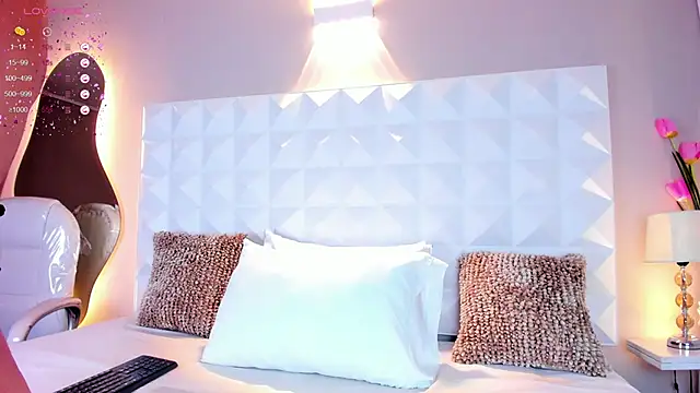 myax evans online show from January 15, 11:43 am