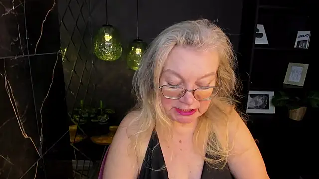 NataliMellow online show from November 29, 1:14 pm