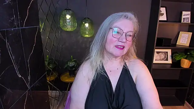 NataliMellow online show from April 1, 1:41 pm