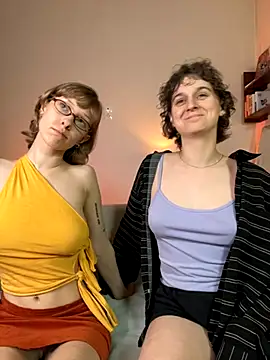 Jitoon Exe online show from September 26, 6:34 pm