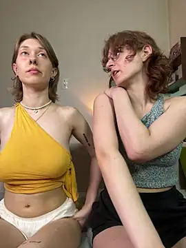 Jitoon Exe online show from May 2, 4:23 pm