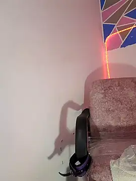 Snapshot of violetaass chatting on October 11, 10:52 pm violetaass online show from October 11, 10:52 pm