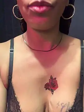 Rakiyahcharms online show from December 20, 3:13 am