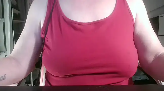 Snapshot of heidi60 chatting on March 1, 4:11 pm heidi60 online show from March 1, 4:11 pm