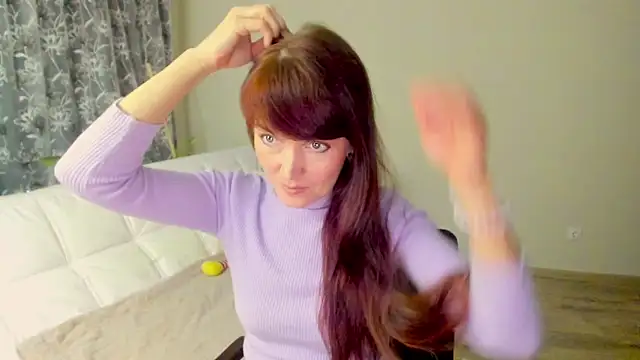 Snapshot of Fritha chatting on February 7, 1:04 am Fritha online show from February 7, 1:04 am