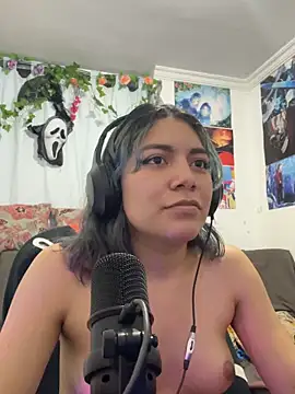 VaioletUwU online show from March 13, 3:46 am