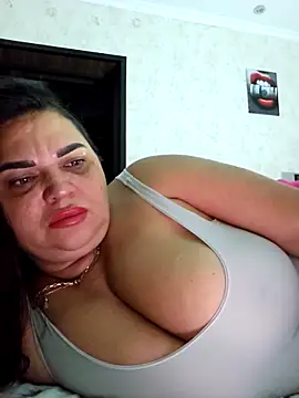 littleRikka online show from December 21, 10:44 am