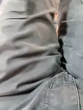 Snapshot of Bengali_BULL1 chatting on November 23, 9:31 am Bengali BULL1 online show from November 23, 9:31 am