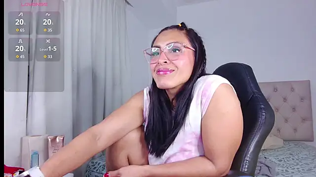 ms freyax online show from October 24, 2:41 am