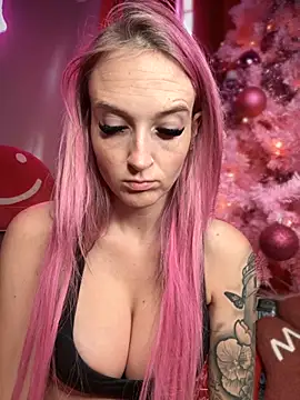 Snapshot of _Rapunzel_ chatting on November 26, 8:43 pm Rapunzel online show from November 26, 8:43 pm