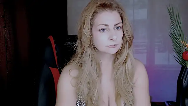 Eleonores online show from October 30, 4:58 am