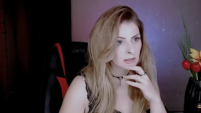 Eleonores online show from November 18, 5:12 am