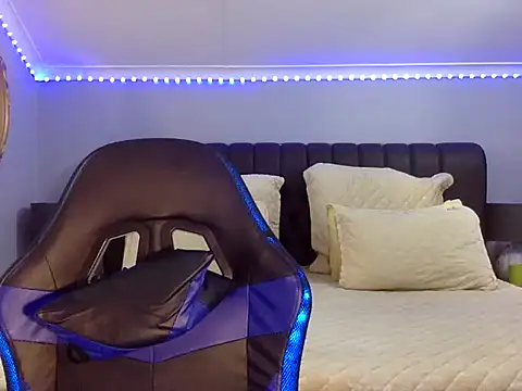 BOOTYBANGER24xx online show from November 12, 3:29 am