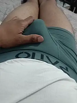 Babyucum4me online show from April 22, 9:27 pm