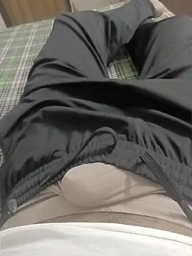 Babyucum4me online show from April 27, 2:04 pm