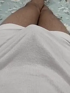 Babyucum4me online show from May 5, 5:32 pm