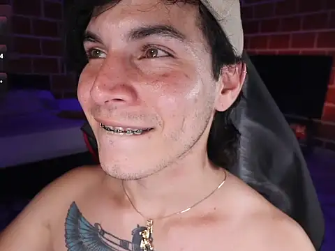 Snapshot of Ryan_picato chatting on October 4, 10:52 pm Ryan picato online show from October 4, 10:52 pm