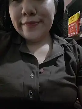 Kalani Engel online show from November 9, 3:49 am