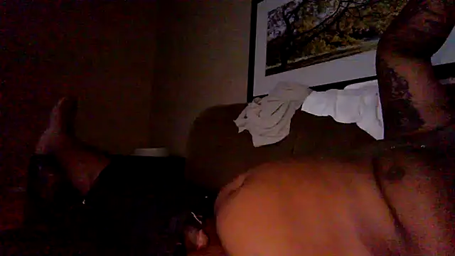 Snapshot of blaccowboy88 chatting on August 3, 2:33 pm blaccowboy88 online show from August 3, 2:33 pm